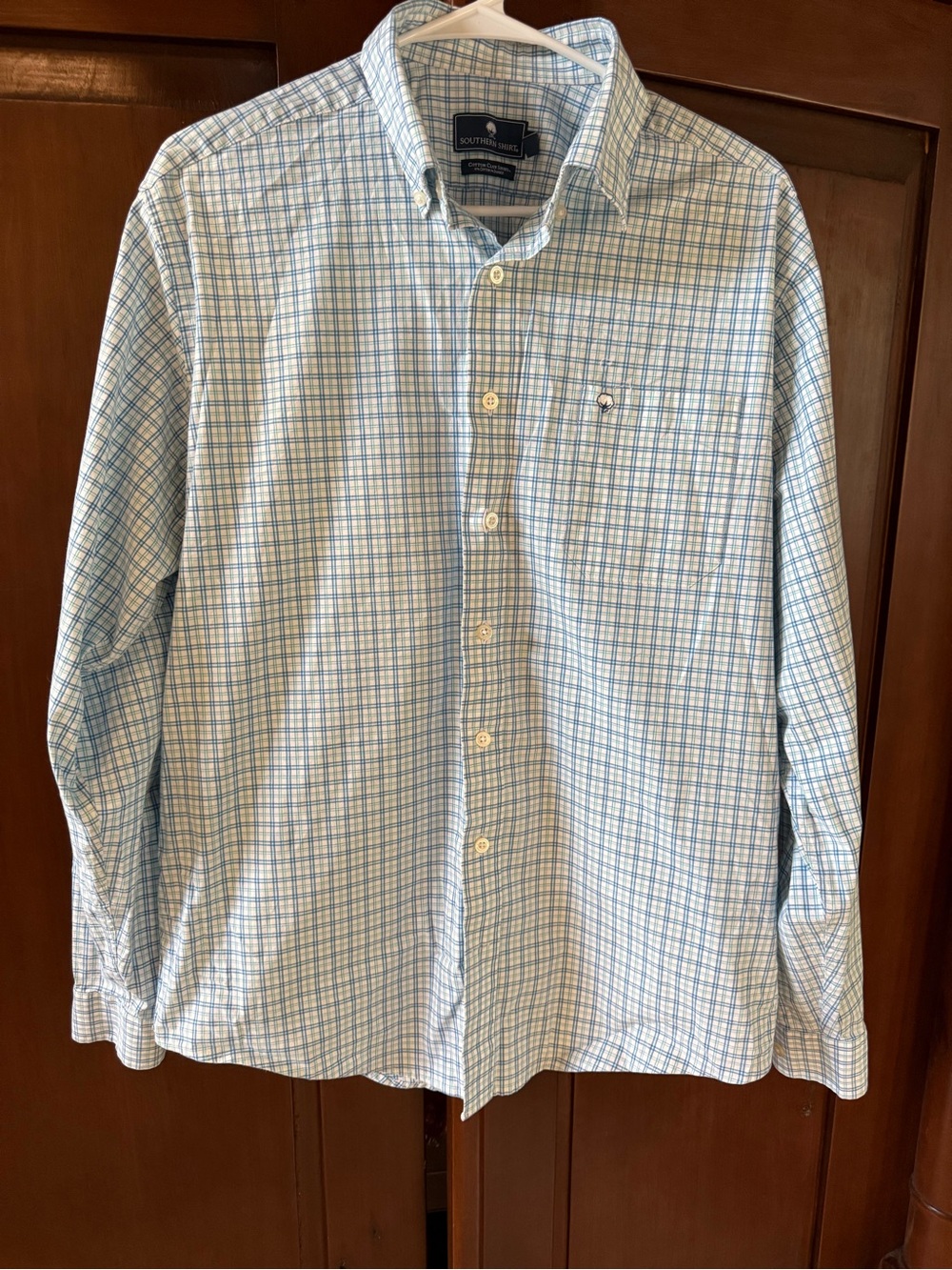 Southern Shirt Men's Light Blue Plaid Button-Down Shirt